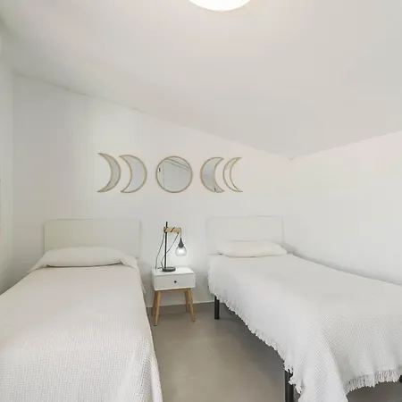 Canovas - Casa Bajamar Con Piscina Nerja