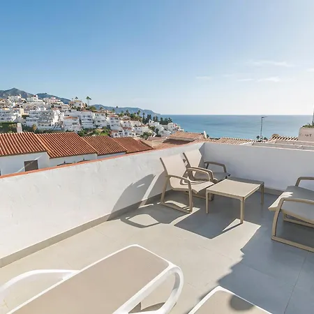 Holiday home Canovas - Casa Bajamar Con Piscina Nerja